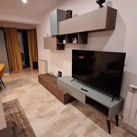 Emmaia Sunrise Luxury Апартаменты *